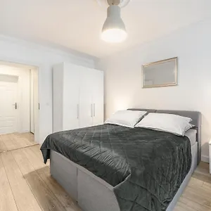 https://greatstay-lachmannstr-3.find-berlin-hotels.com